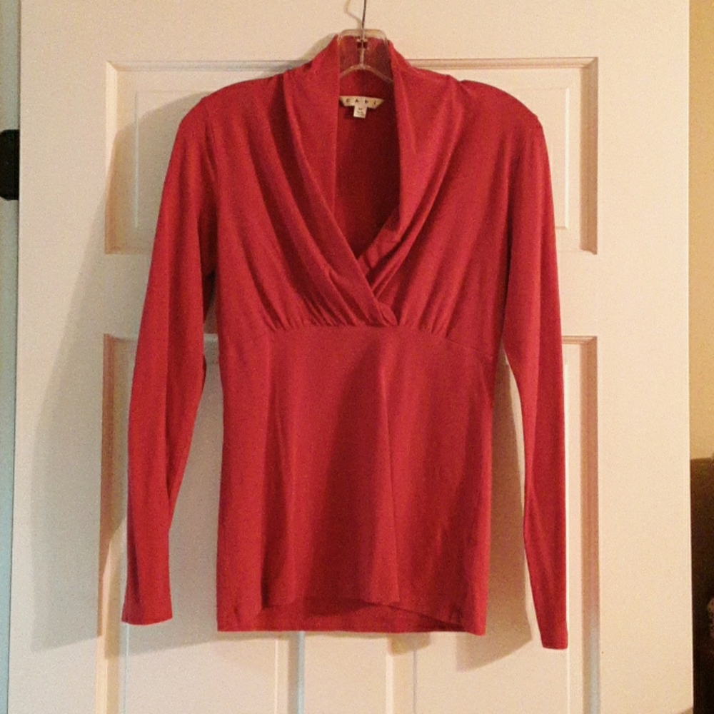 Cabi - Cute knit top